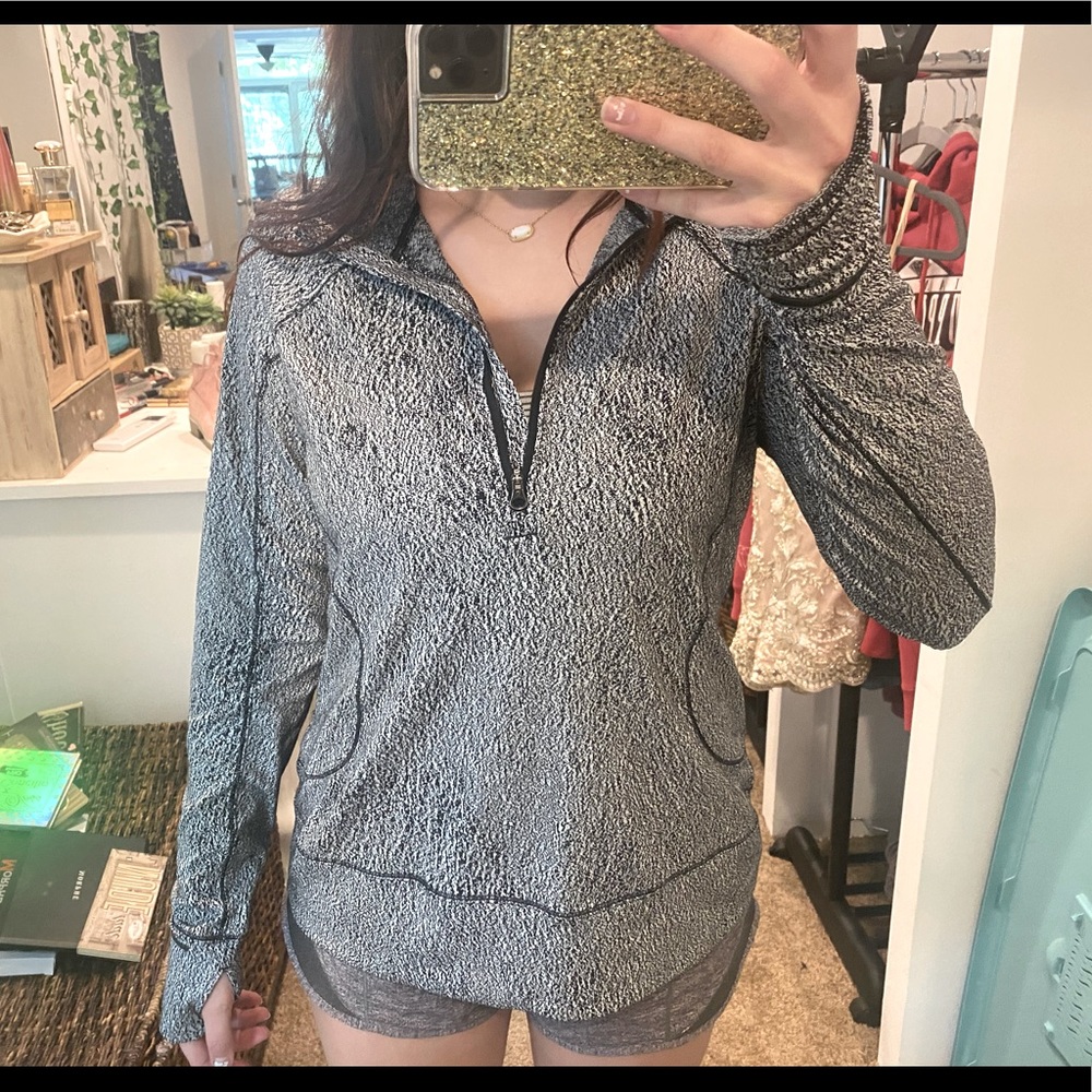 Lululemon 1/4 Zip Up size 12